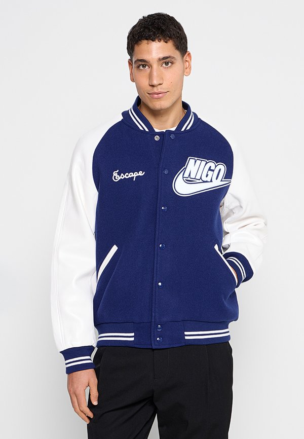 Nike Sportswear