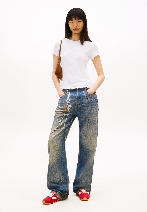 Tommy Jeans SMOCK SLIM SEERSUCKER T-SHIRT