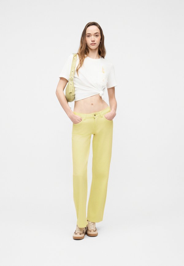ONLY Wide-fit ONLJUDY Low waist straight fit