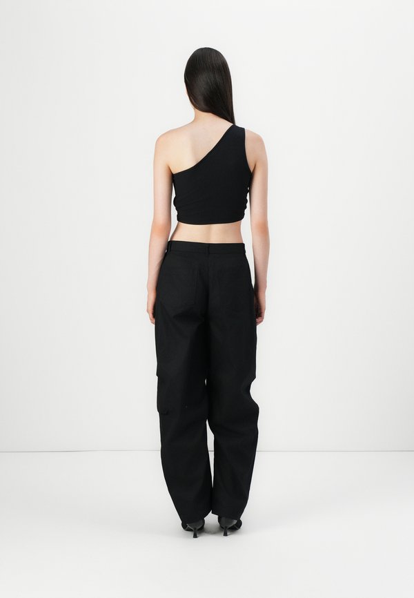 Noisy May NMFRANKIE PANT