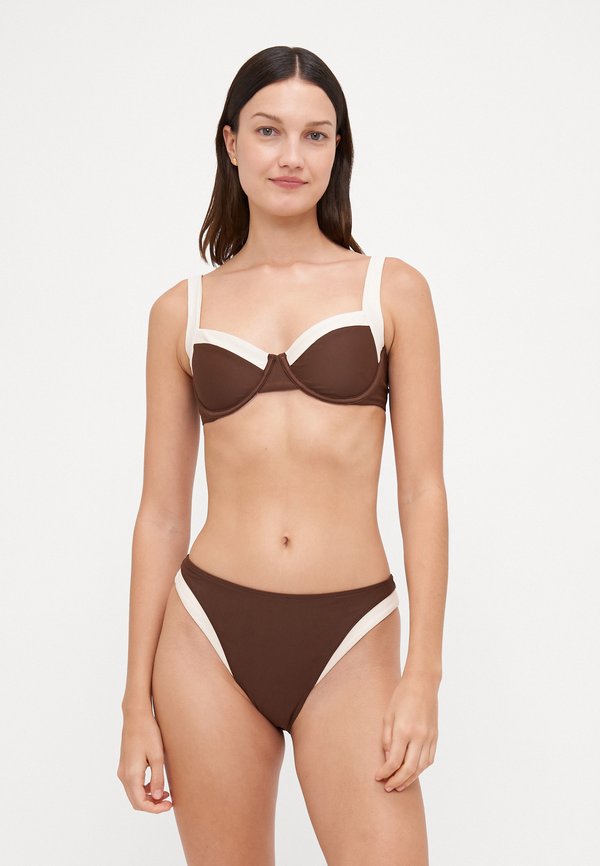 Abercrombie & Fitch Wide Strap Underwire Bikini Top