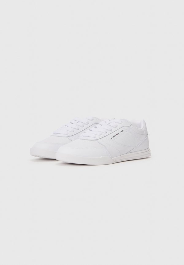 Tommy Hilfiger DEBOSSED LOGO CUPSOLE TRAINERS WITH LEATHER