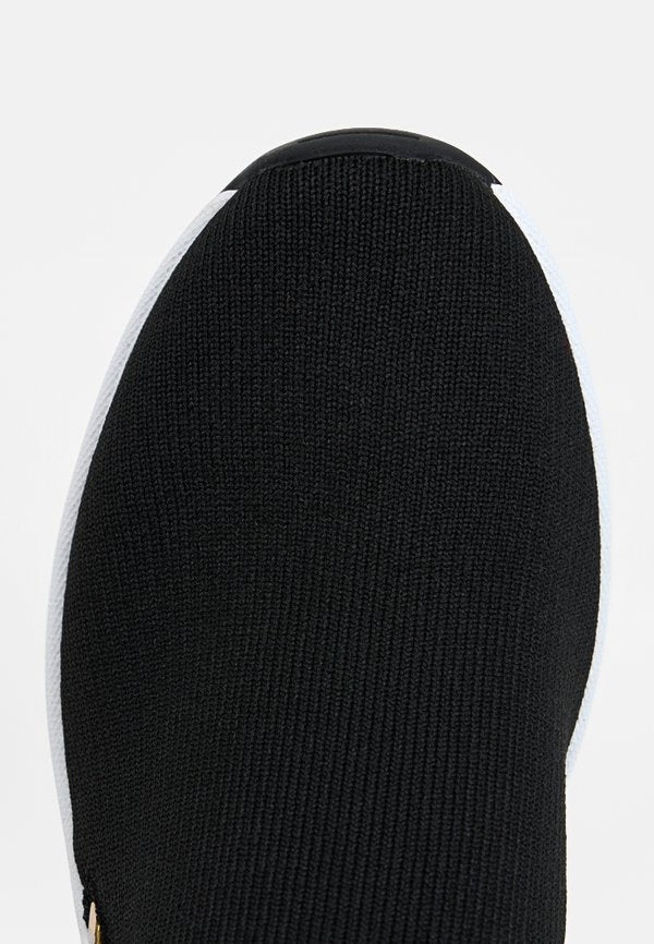 DKNY PALMA