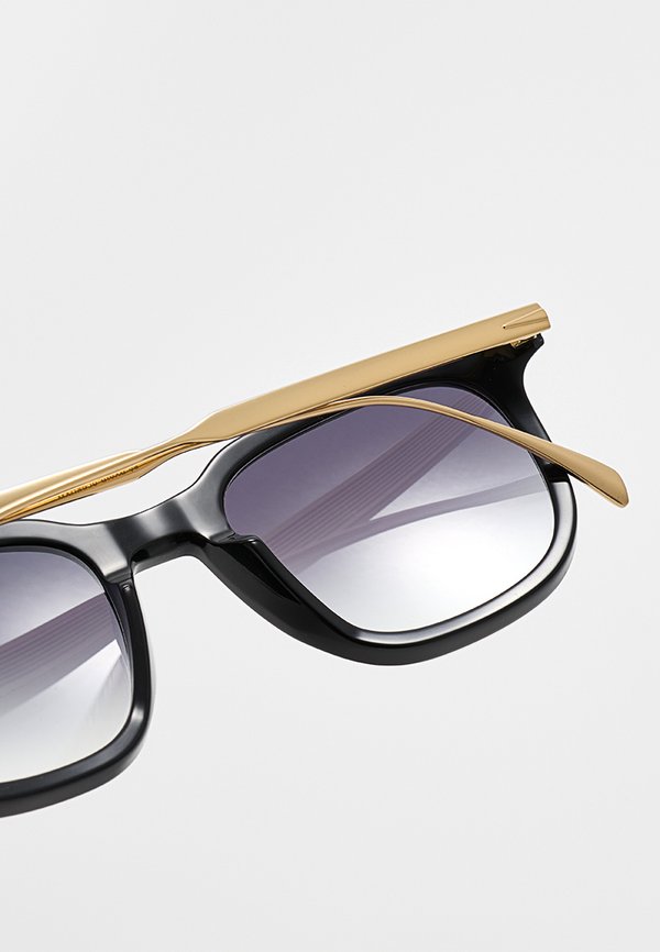 Eyewear by David Beckham