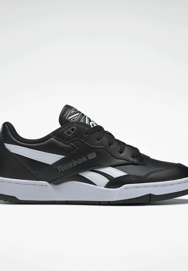 Reebok Classic BB 4000 II TRAINERS