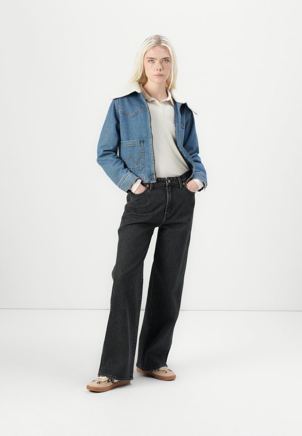 Wrangler LOOSE STRAIGHT