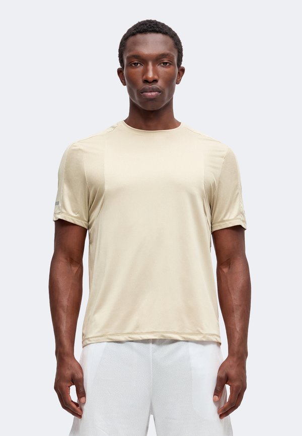 Pier One Sport by Zalando
