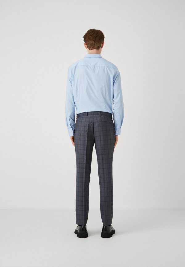 Isaac Dewhirst CHECK SUIT SET