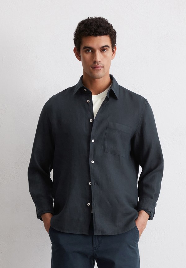 Marc O'Polo KENT COLLAR LONG SLEEVES ONE RECTANGULAR CHEST POCKET