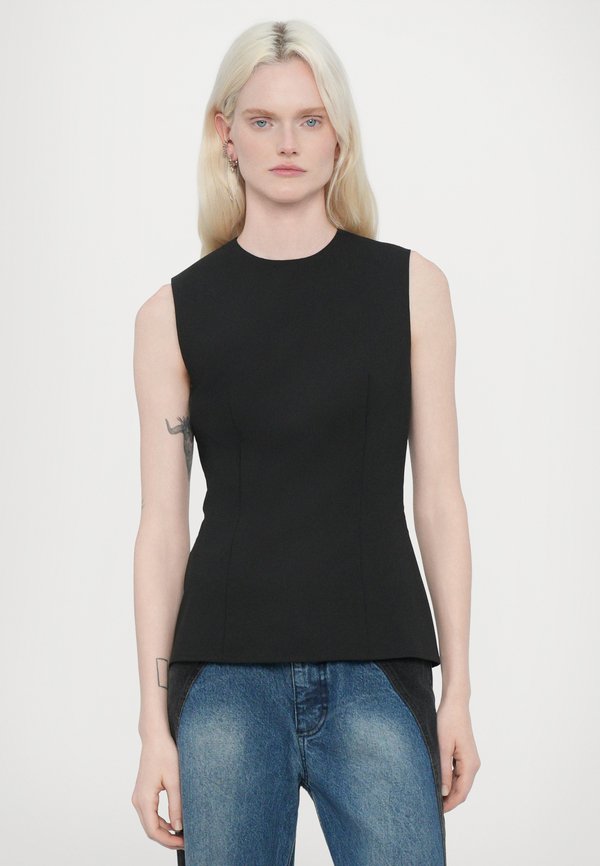 032c OFFICE ATTIRE SUIT