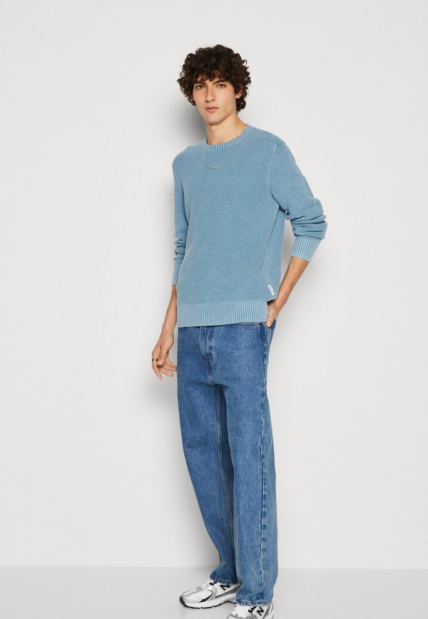 Marc O'Polo CREWNECK STRUCTURED SOLID