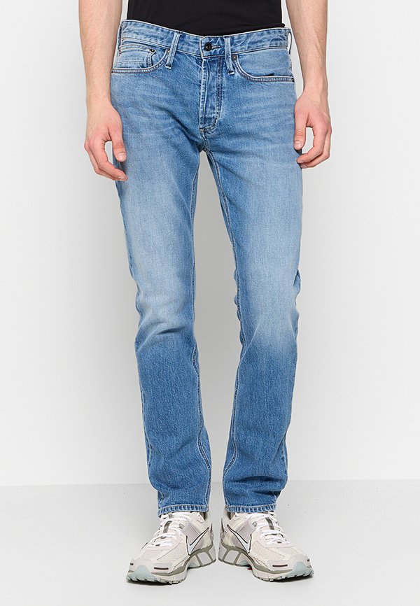 Denham RAZOR