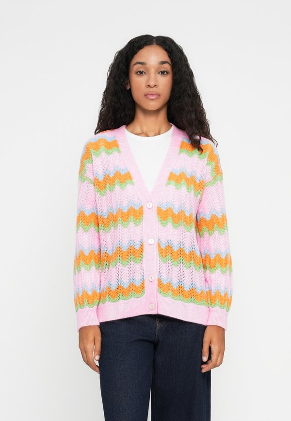 ONLY ONLLUNA V NECK BUTTON