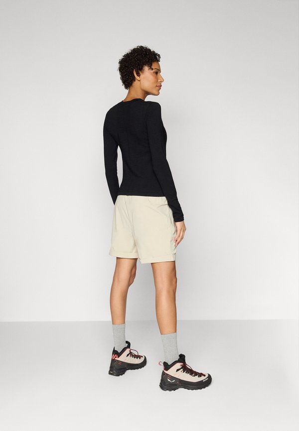 ODLO SHORT ESSENTIAL CARGO BAGGIES