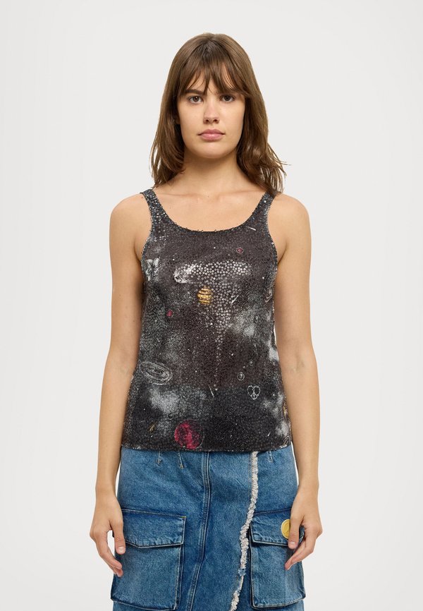 MOSCHINO JEANS SPACE