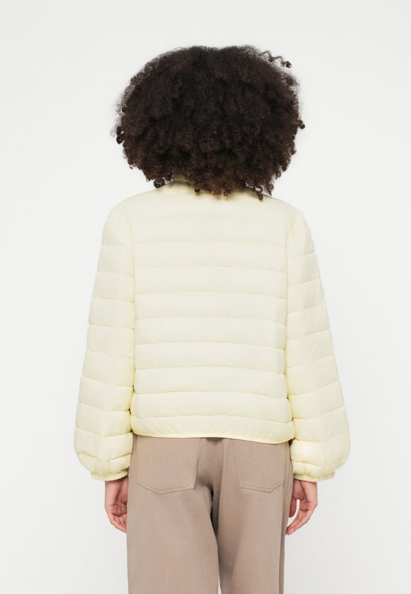 TWINSET