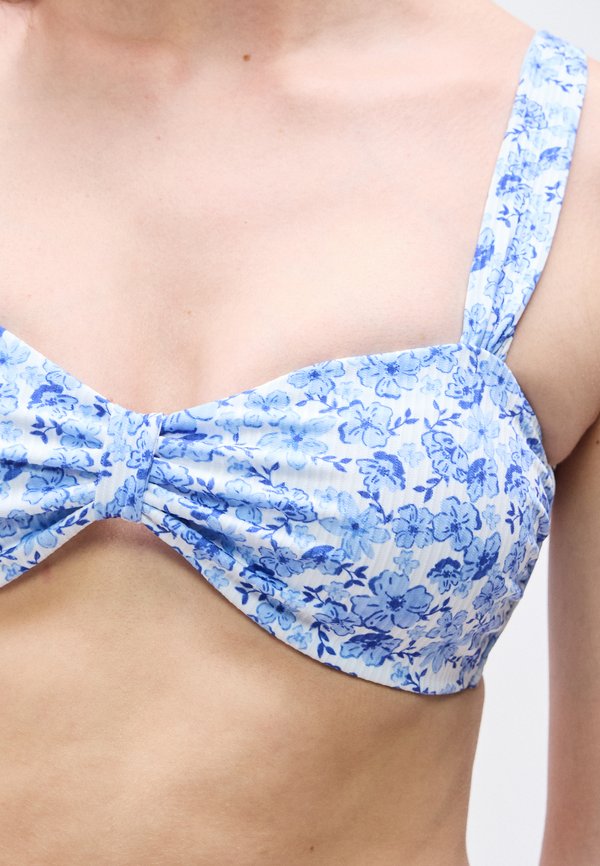 Hollister Co. SWEETHEART SCOOP