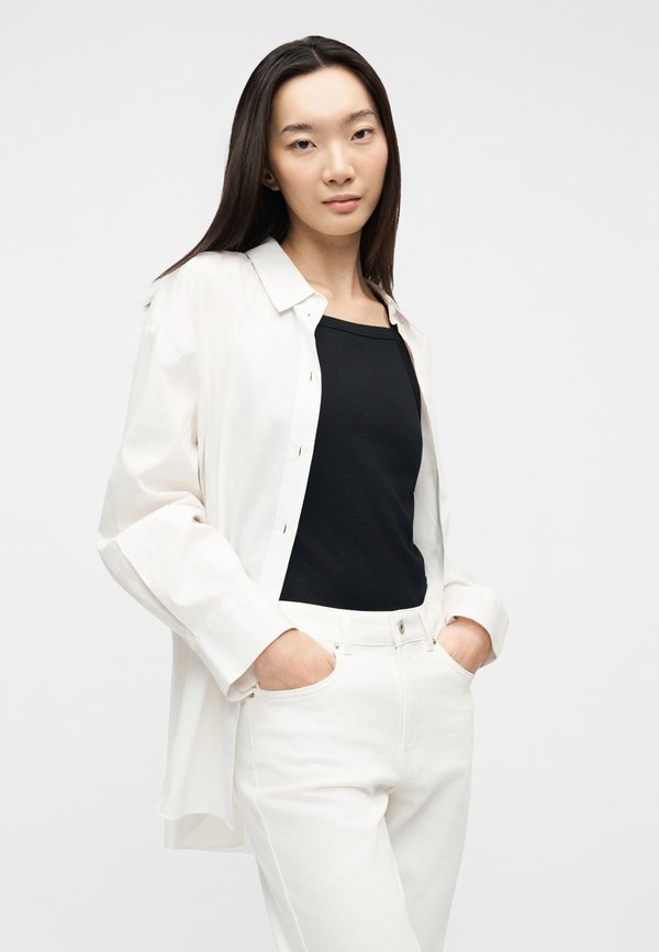 Karl Lagerfeld Jeans MOM
