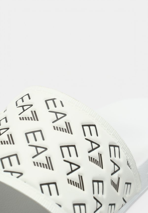 EA7 Emporio Armani ALL OVER UNISEX