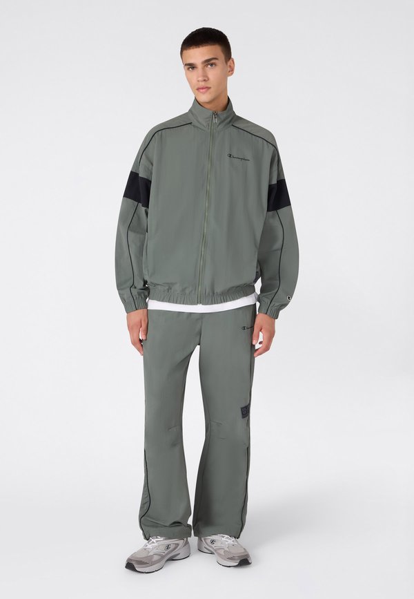 Champion URBAN CONTEMPORARY