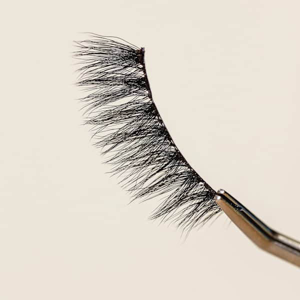 Künstliche Wimpern Nourish 752 (1 Paar) ARDELL