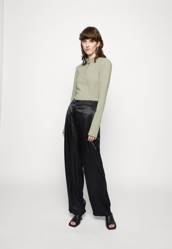 Han Kjøbenhavn SHARP HALF ZIP