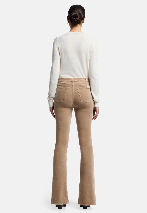 7 for all mankind