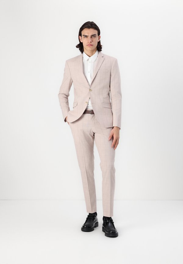 Isaac Dewhirst  NOTCH SUIT SLIM