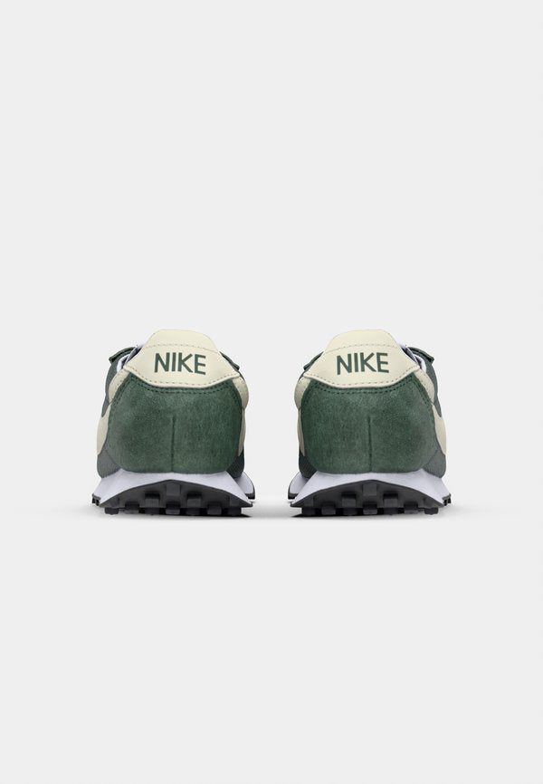 Nike Sportswear LD 1000