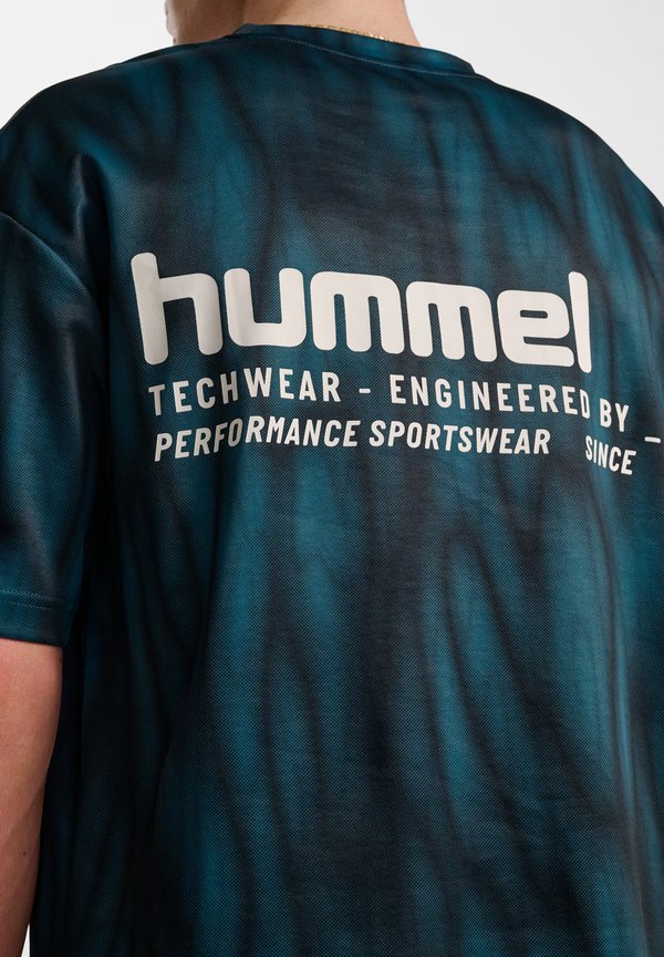 Hummel HMLHIIT AOP LOOSE S/S