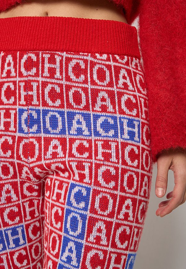 COACH