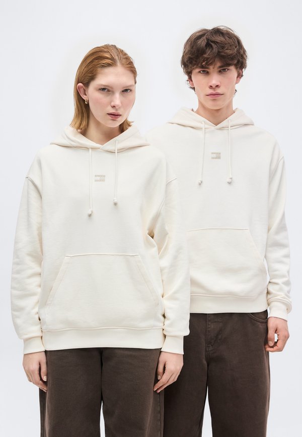 Tommy Jeans OVERDYED BACK FLAG BADGE RELAXED HOODY
