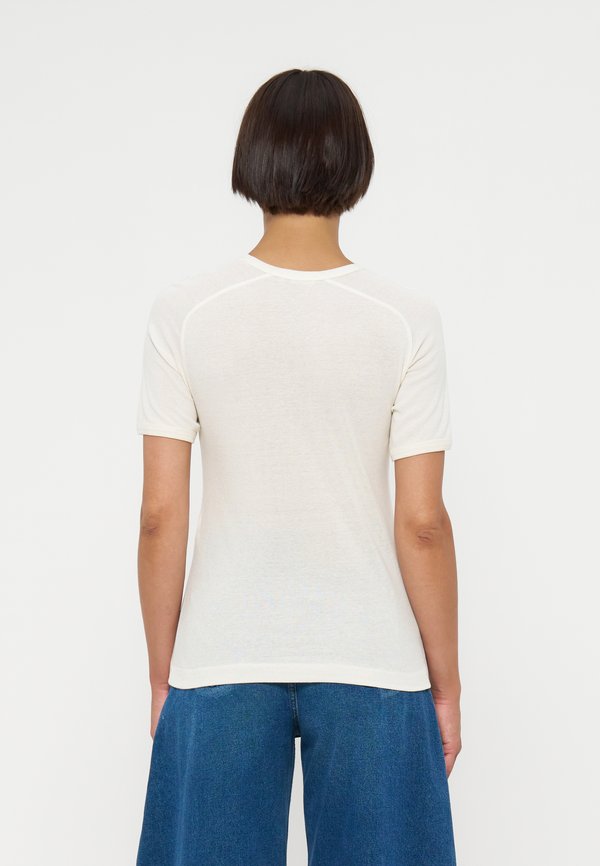 By Malene Birger ALEZIA