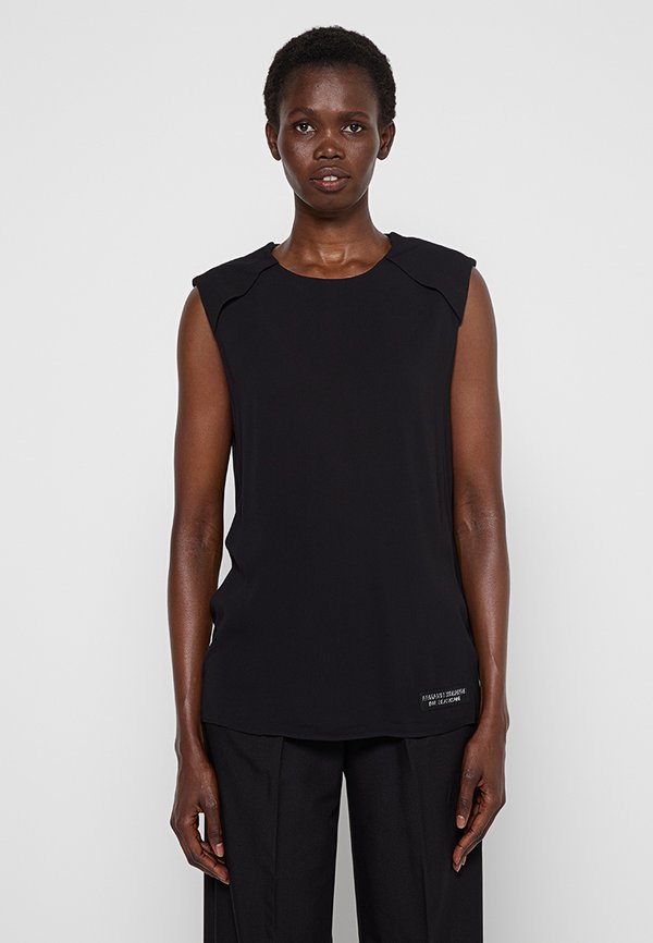 Armani Exchange