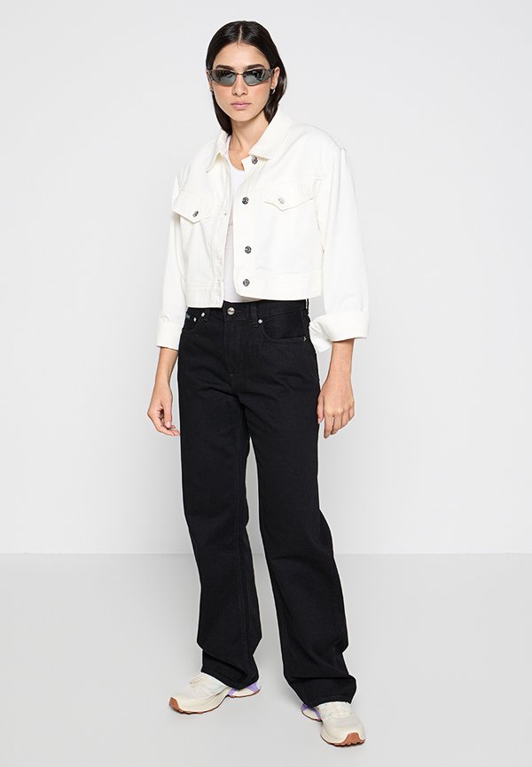 Calvin Klein Jeans HERO 90'S STRAIGHT -