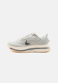 Nike Performance PEGASUS PREMIUM - Road running shoes - light bone/metallic silver-coloured/chalk/arctic orange/ice peach/white