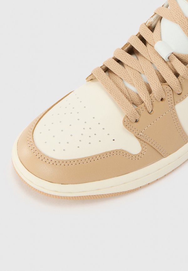 Jordan AIR JORDAN 1 MID UNISEX