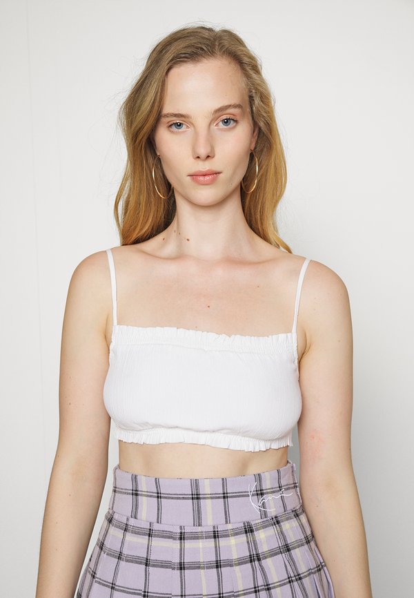 NA-KD LISA & LENA SMOCK DETAIL CROPPED