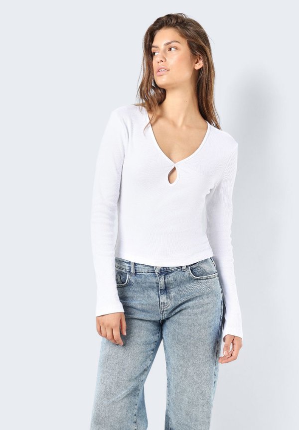 Noisy May NMMAYA VNECK KEYHOLE