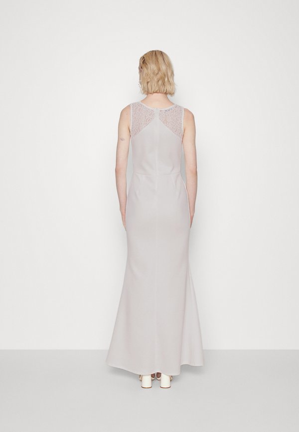 WAL G. WEDDING LEONE BRIDAL GOWN