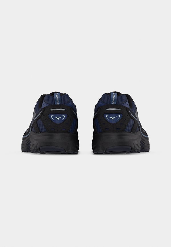 Mizuno Sportstyle MXR CASUAL UNISEX