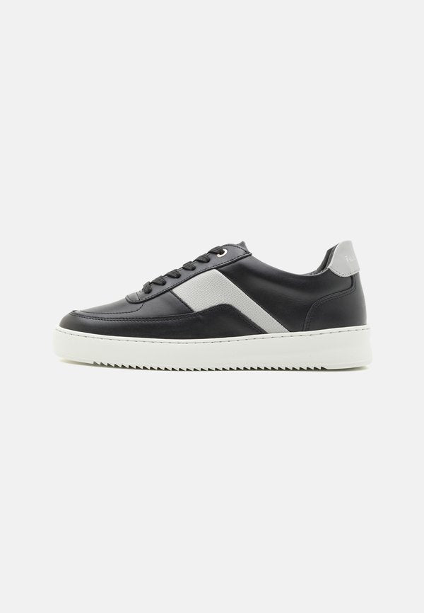 Filling Pieces MONDO GAME