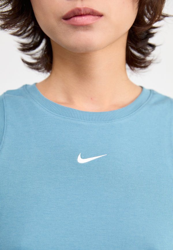 Nike Sportswear TANK