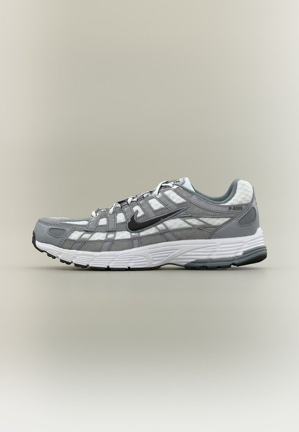 Nike Sportswear P 6000 UNISEX - Trainers - white/black/metallic cool grey/cool grey