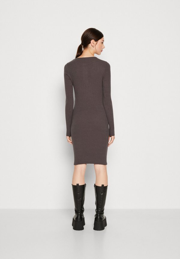 Pieces PCSAFILA V NECK DRESS
