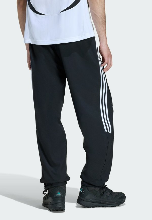 adidas Originals TEAMGEIST