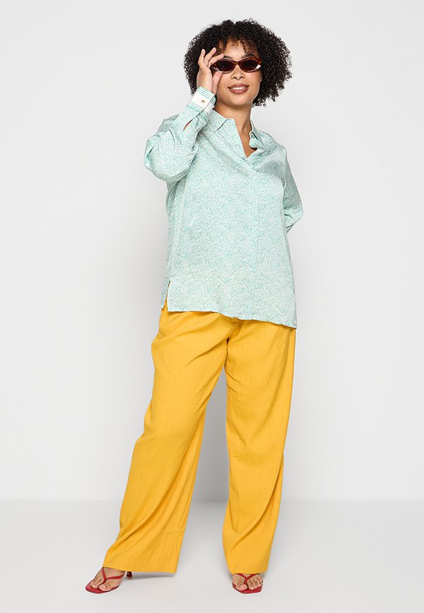 Tommy Jeans SATEEN REGULAR FIT