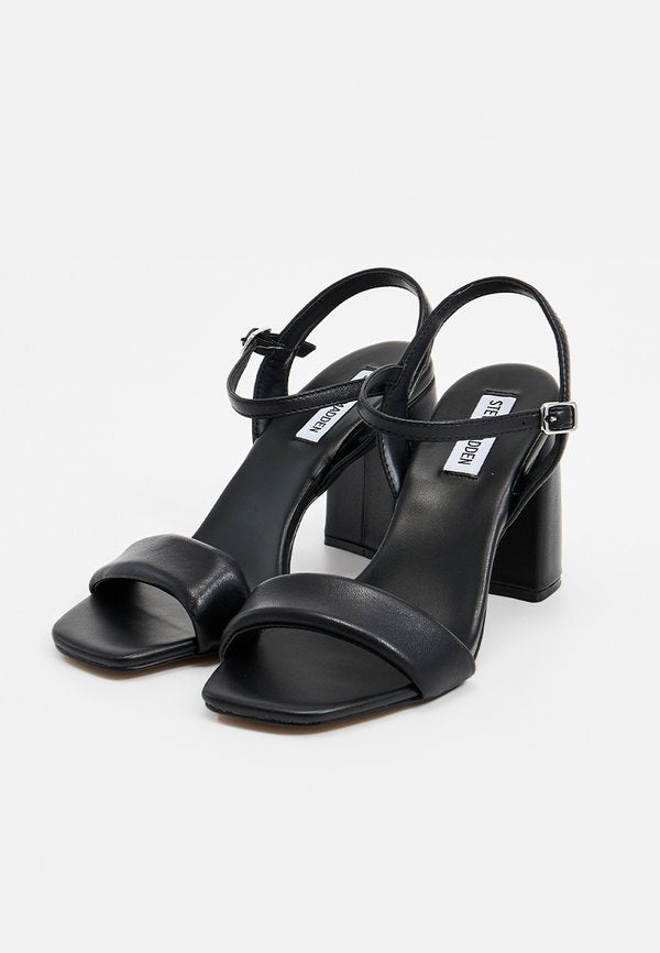 Steve Madden MAREENA