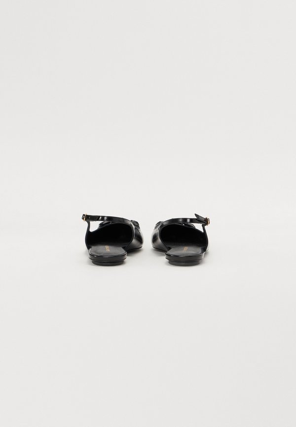 Stuart Weitzman STUART ROSIE