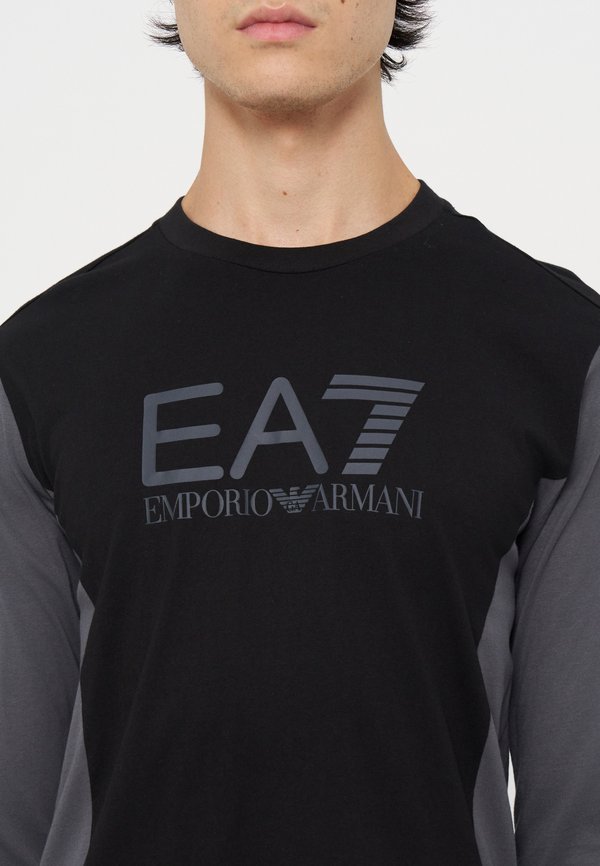 EA7 Emporio Armani